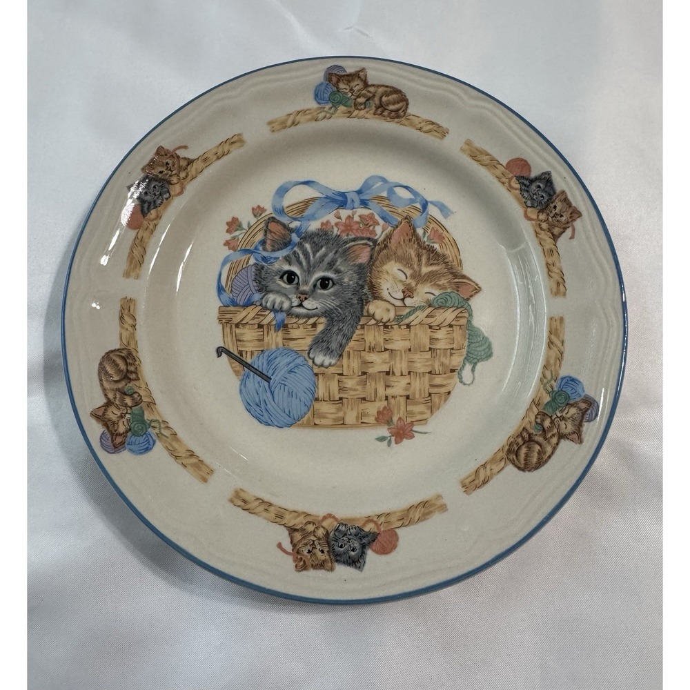 Vintage Tienshan Purrfect Friends Salad Dessert Plate 7-5/8" Cat Kittens